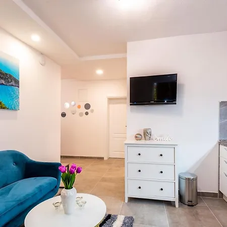 Deluxe Angelis Apartment Gradac (Split-Dalmatia)