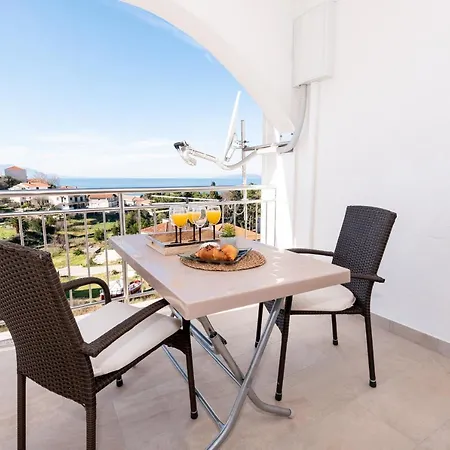 Deluxe Angelis Apartment