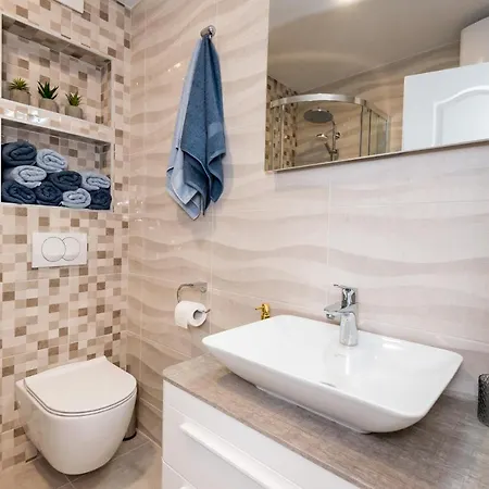 Deluxe Angelis Gradac (Split-Dalmatia)
