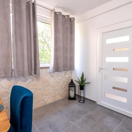 Apartment Deluxe Angelis